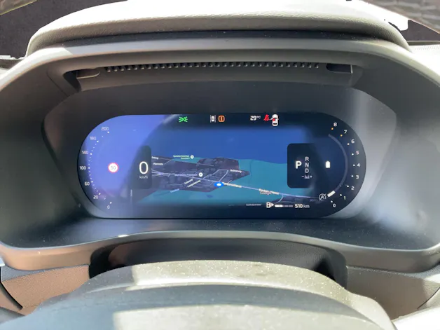 VOLVO XC40 2.0 B3 Mild-Hybrid Plus Dark