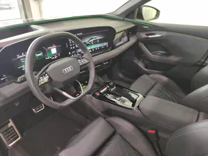 AUDI SQ6 e-tron quattro