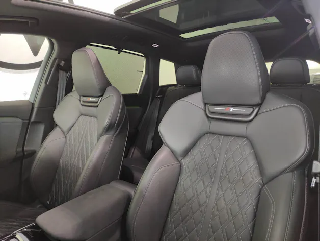 AUDI SQ6 e-tron quattro
