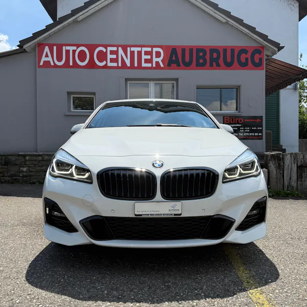BMW 220d xDrive Active Tourer Steptronic M Sport *LEDER-SITZE - PANORAMA-DACH*