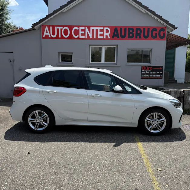 BMW 220d xDrive Active Tourer Steptronic M Sport *LEDER-SITZE - PANORAMA-DACH*