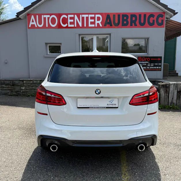 BMW 220d xDrive Active Tourer Steptronic M Sport *LEDER-SITZE - PANORAMA-DACH*