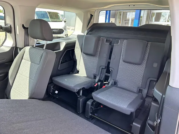 FORD TOURNEO CONNECT Grand 2.0 EcoBlue 122 Titanium