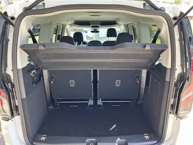 FORD TOURNEO CONNECT Grand 2.0 EcoBlue 122 Titanium
