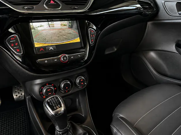 OPEL Corsa 1.4 Turbo GSi
