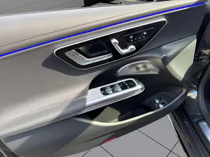 MERCEDES-BENZ E 400 e 4Matic EQ Hybrid 9G-Tronic