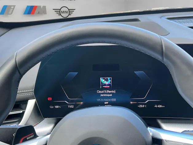 BMW iX1 xDrive 30 M Sport Pro