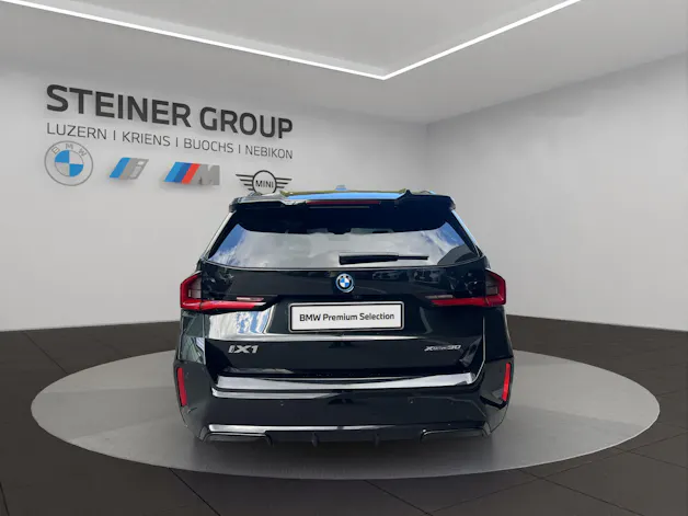 BMW iX1 xDrive 30 M Sport Pro