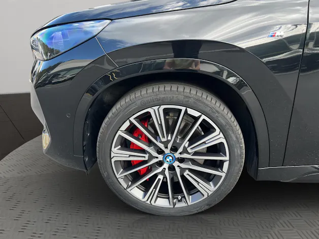 BMW iX1 xDrive 30 M Sport Pro