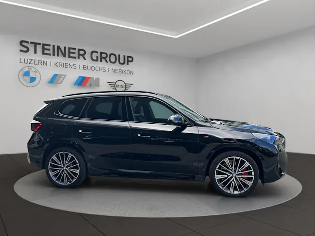 BMW iX1 xDrive 30 M Sport Pro