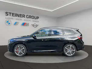 BMW iX1 xDrive 30 M Sport Pro