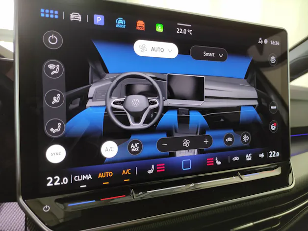 VW Golf VIII 1.5 eTSI R-Line Black-Style