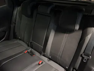 PEUGEOT 3008 1.5 BlueHDi GT EAT8