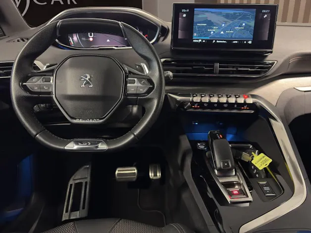 PEUGEOT 3008 1.5 BlueHDi GT EAT8