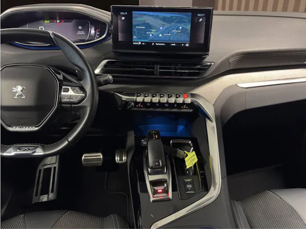 PEUGEOT 3008 1.5 BlueHDi GT EAT8