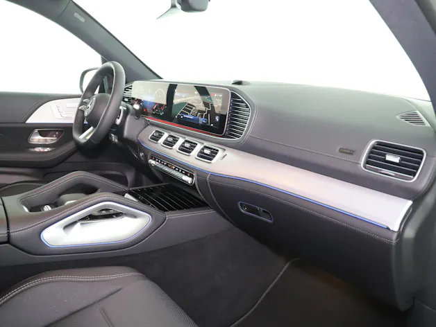 MERCEDES-BENZ GLE 300 d 4Matic