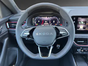 SKODA Kamiq 1.0 TSI Dynamic DSG