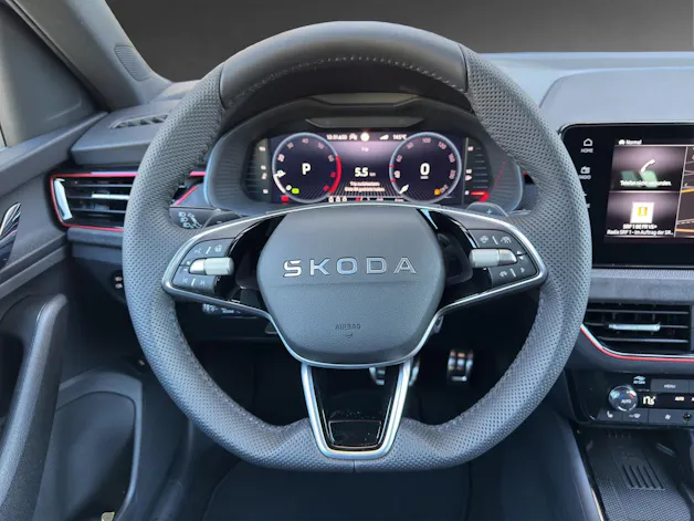 SKODA Kamiq 1.0 TSI Dynamic DSG