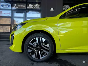 PEUGEOT 208 Elektrik 115kW GT