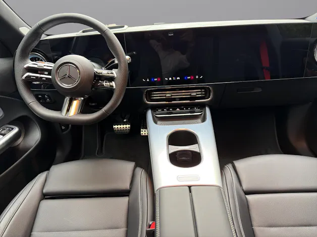 MERCEDES-BENZ CLA 220 8G-DCT 4Matic