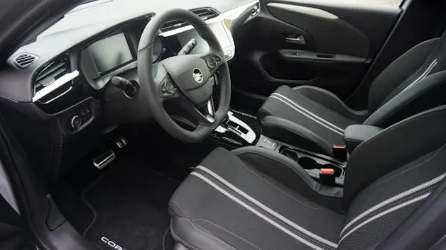 OPEL Corsa 1.2 MHEV Viva