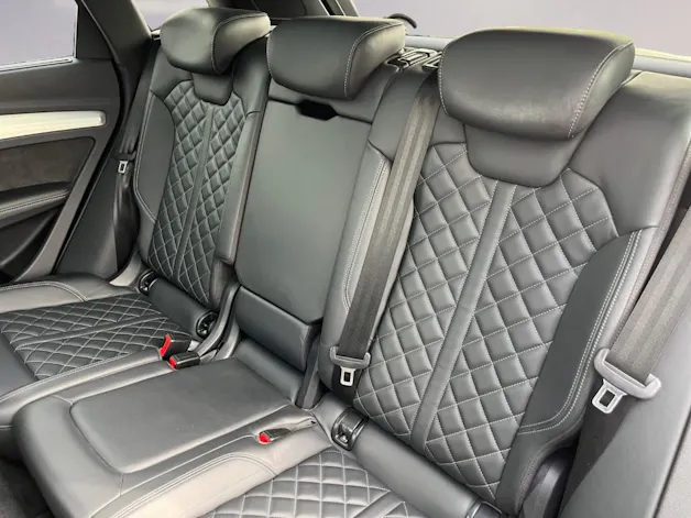 AUDI Q5 55 TFSI e sport quattro