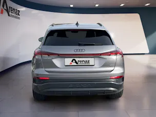 AUDI Q4 e-tron 50 quattro