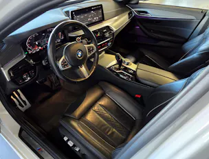 BMW 530d xDrive M-Sport Touring