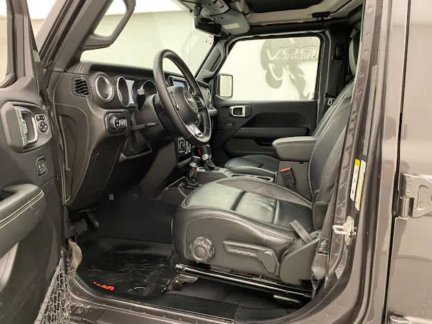 JEEP Wrangler 2.0 Sahara Unlimited