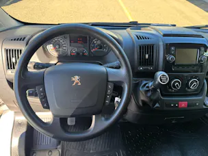 PEUGEOT Boxer 2.2 HDI 330 Premium L1H1