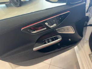 MERCEDES-BENZ C 220 d T 4 Matic