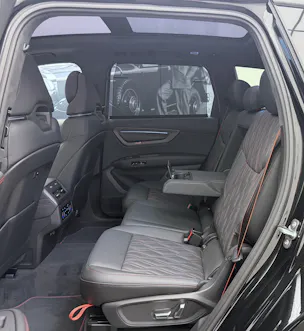 AUDI Q7 SUV TDI quattro 220 kW