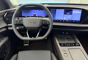 AUDI Q7 SUV TDI quattro 220 kW