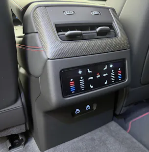 AUDI Q7 SUV TDI quattro 220 kW