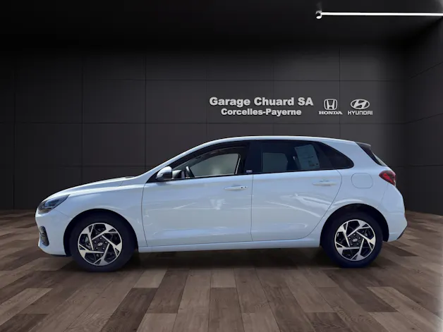 HYUNDAI i30 1.6 T-GDi Amplia DCT