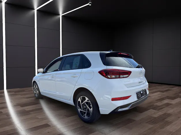 HYUNDAI i30 1.6 T-GDi Amplia DCT