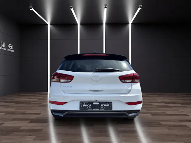 HYUNDAI i30 1.6 T-GDi Amplia DCT