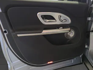 MERCEDES-BENZ GLB 220 4Matic 8G-Tronic