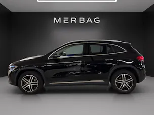 MERCEDES-BENZ GLA 250 Progressive 8G-DCT