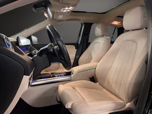 MERCEDES-BENZ GLA 250 Progressive 8G-DCT