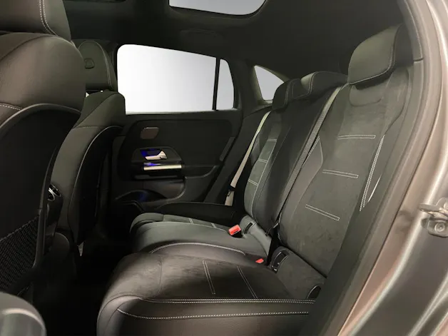 MERCEDES-BENZ GLA 250 4Matic 8G-DCT Swiss Star