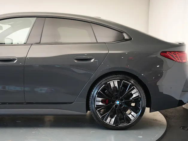 BMW M440i xDrive 48V Gran Coupé M Sport Pro Steptronic *Facelift* *Glasapplikation* *Carbon*