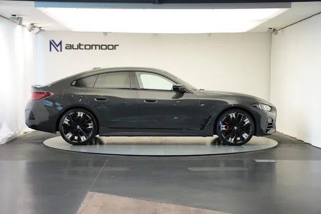 BMW M440i xDrive 48V Gran Coupé M Sport Pro Steptronic *Facelift* *Glasapplikation* *Carbon*