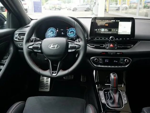 HYUNDAI i30 1.5 T-GDi N Line DCT