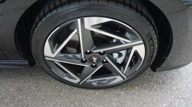 HYUNDAI i30 1.5 T-GDi N Line DCT