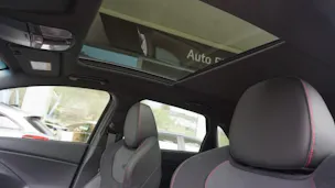 HYUNDAI i30 1.5 T-GDi N Line DCT