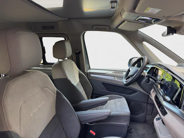 VW California eHybrid Beach Tour 4Motion