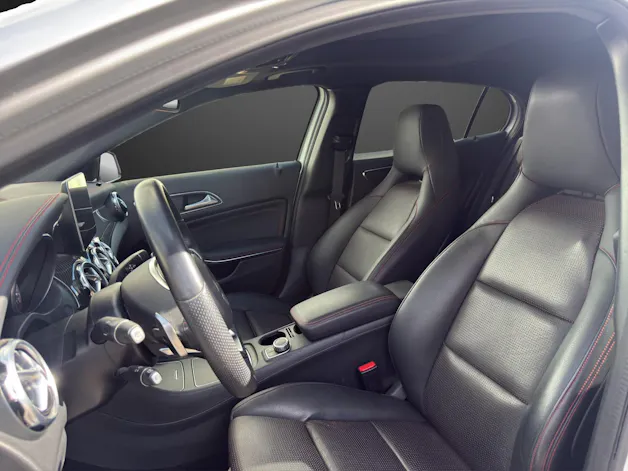 MERCEDES-BENZ GLA 250 AMG Line 4Matic 7G-DCT
