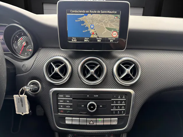 MERCEDES-BENZ A 200 Night Star