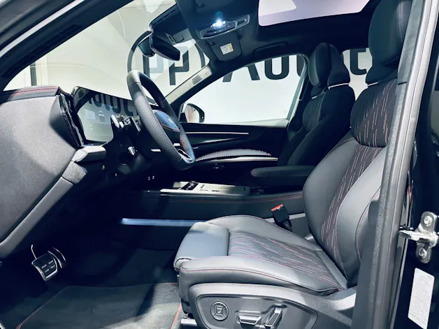 AUDI Q7 SUV TDI quattro 220 kW